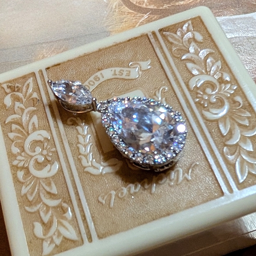 Staur 9.58cttw Earth Grown Lab Diamond Pendant - Picture 3 of 8